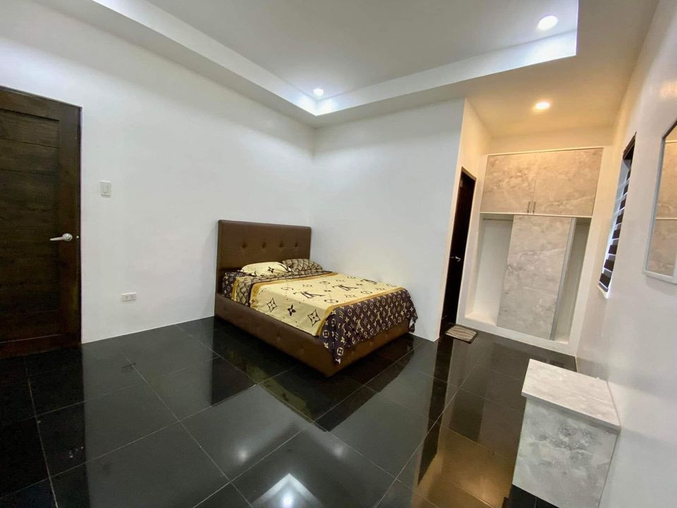 Gallery 2