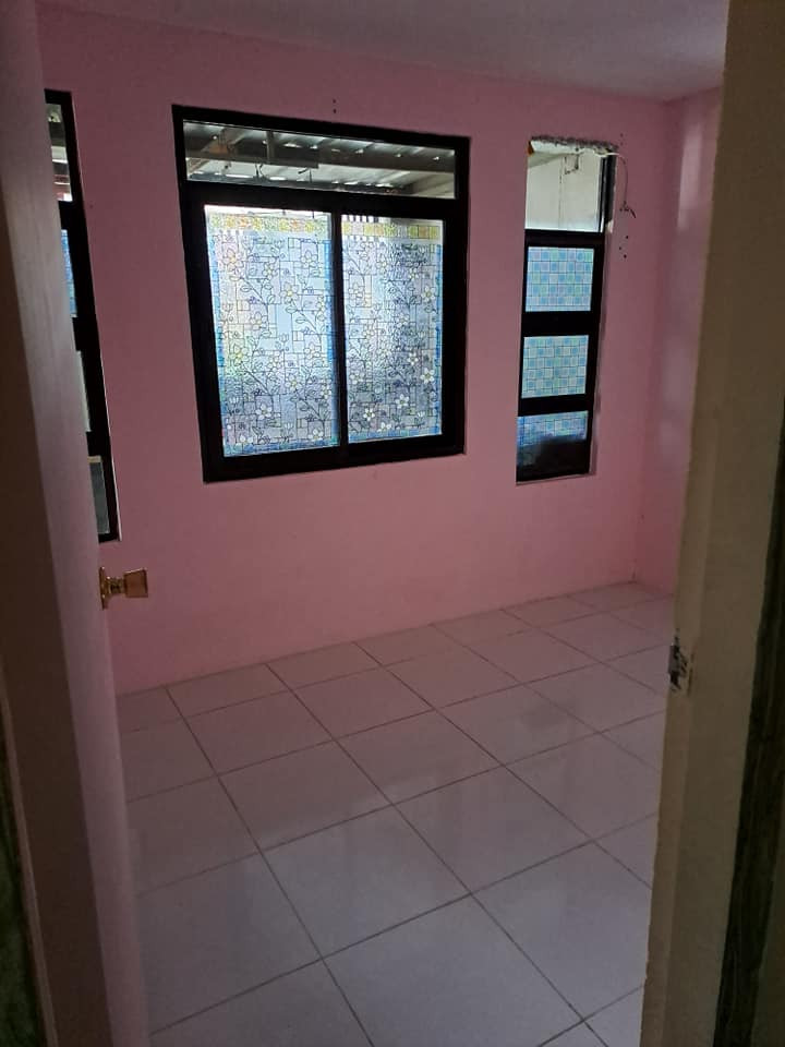 Gallery 5