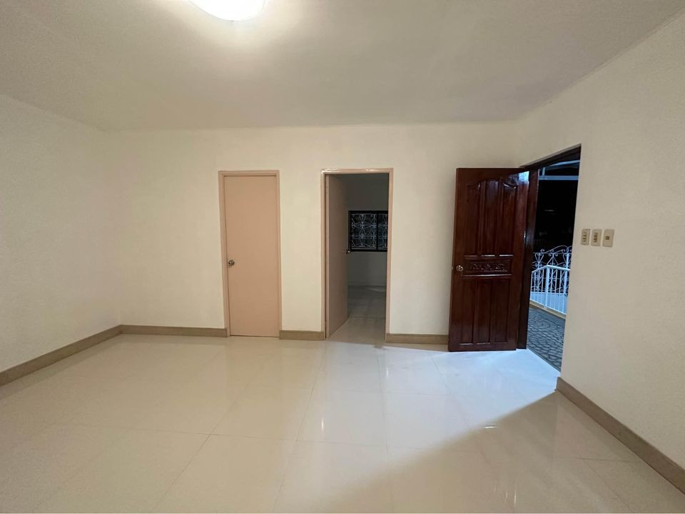 Gallery 3