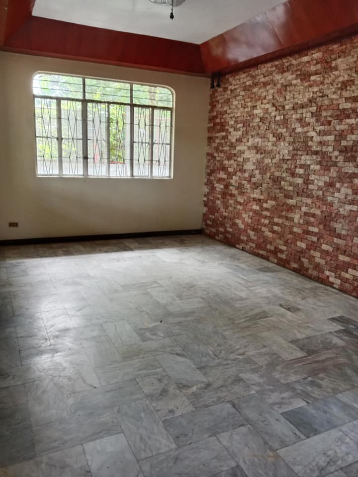 Gallery 4