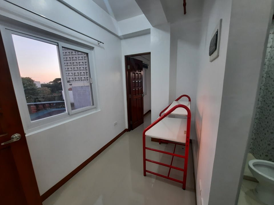Gallery 2