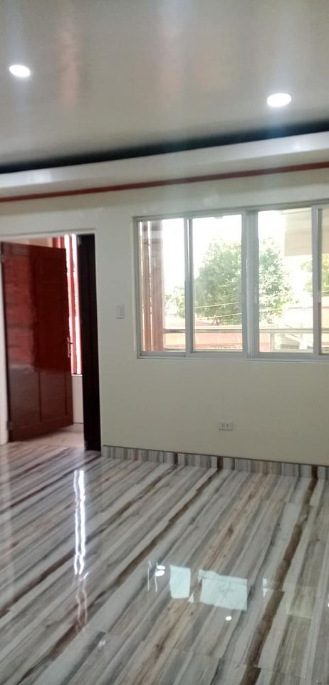 Gallery 4