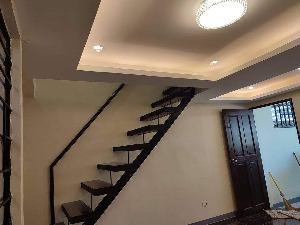 Gallery 5