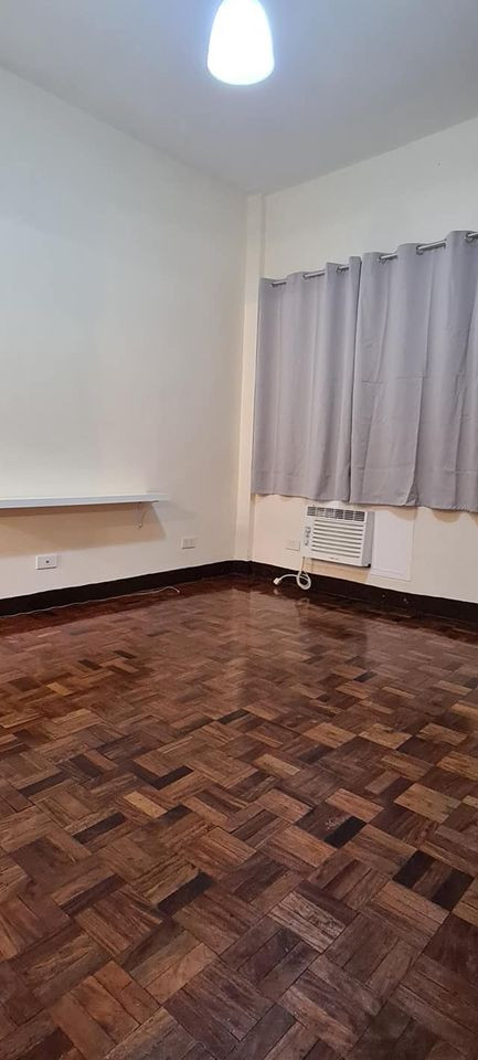 Gallery 4