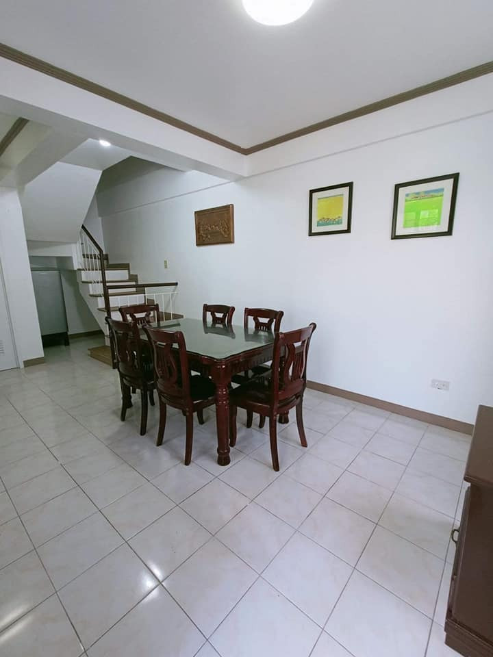 Gallery 3