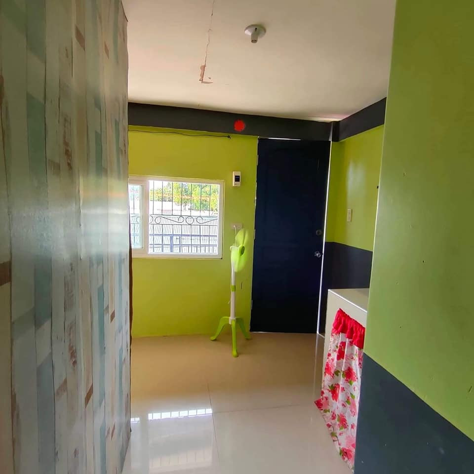 Gallery 5
