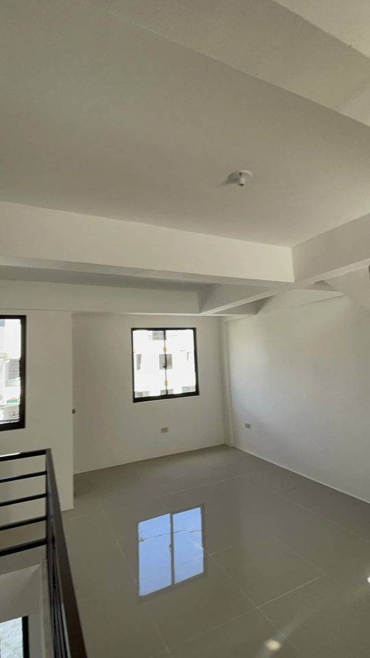 Gallery 3