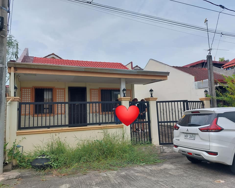 HOUSE FOR RENT 2BR & 1CR with Extension, PARKING