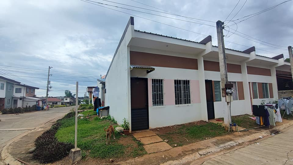For rent! Corner Unit rowhouse at Ecoverde Sierra Homes Phase 2