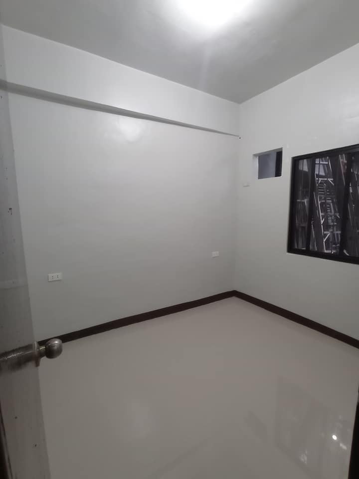 Gallery 5