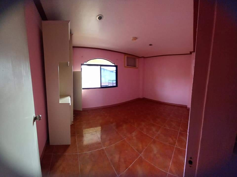 Gallery 4