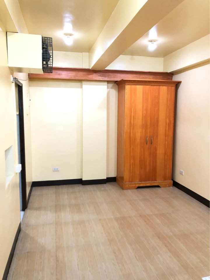 Gallery 2