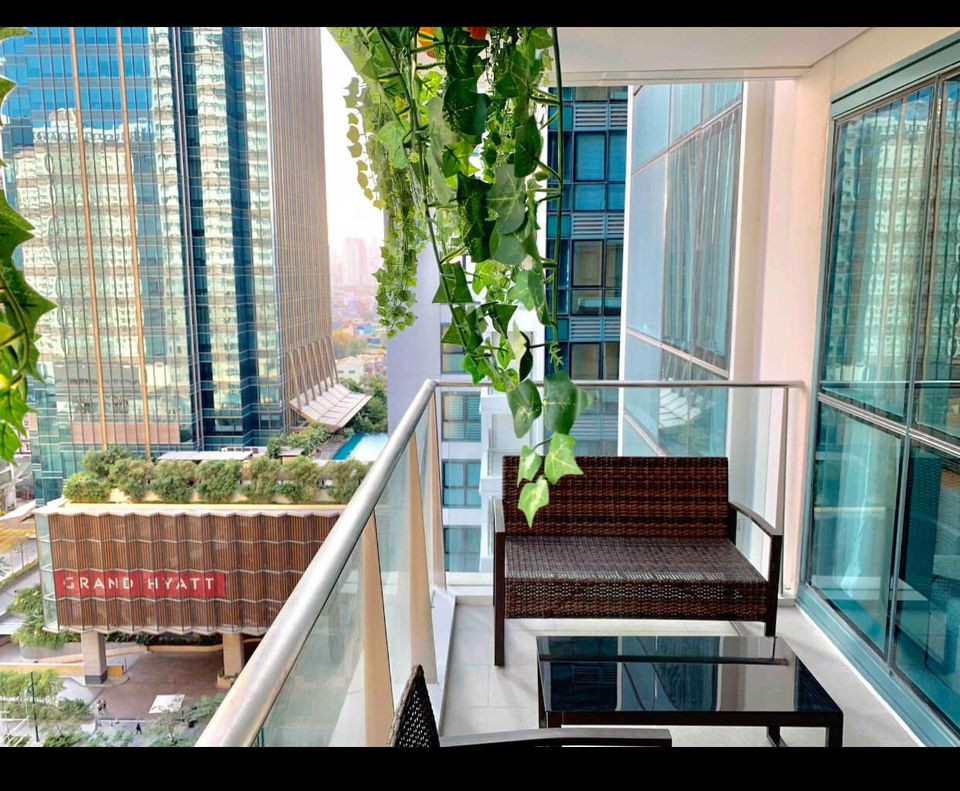 2 bedroom for rent BGC