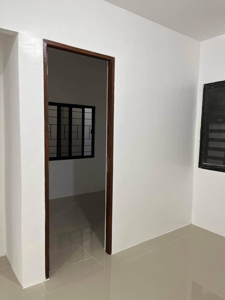 Gallery 5