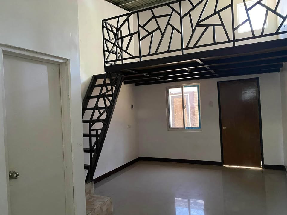 Gallery 4
