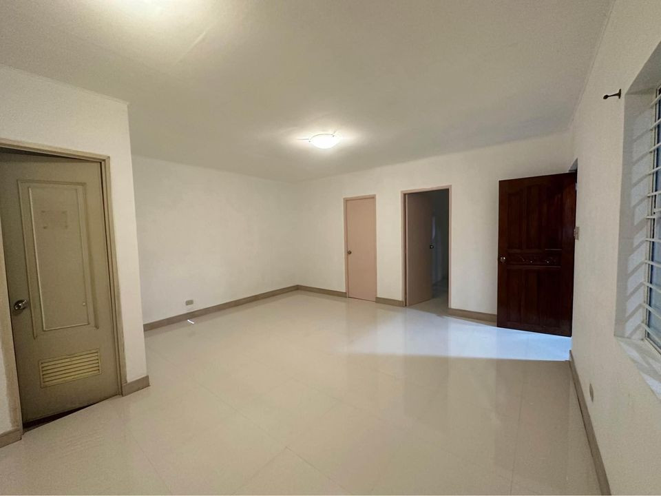 Gallery 2