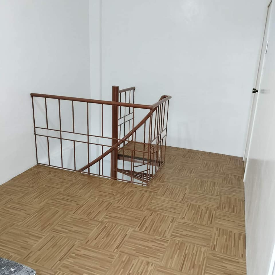 Gallery 5