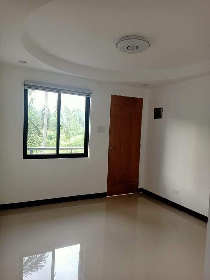 Gallery 3