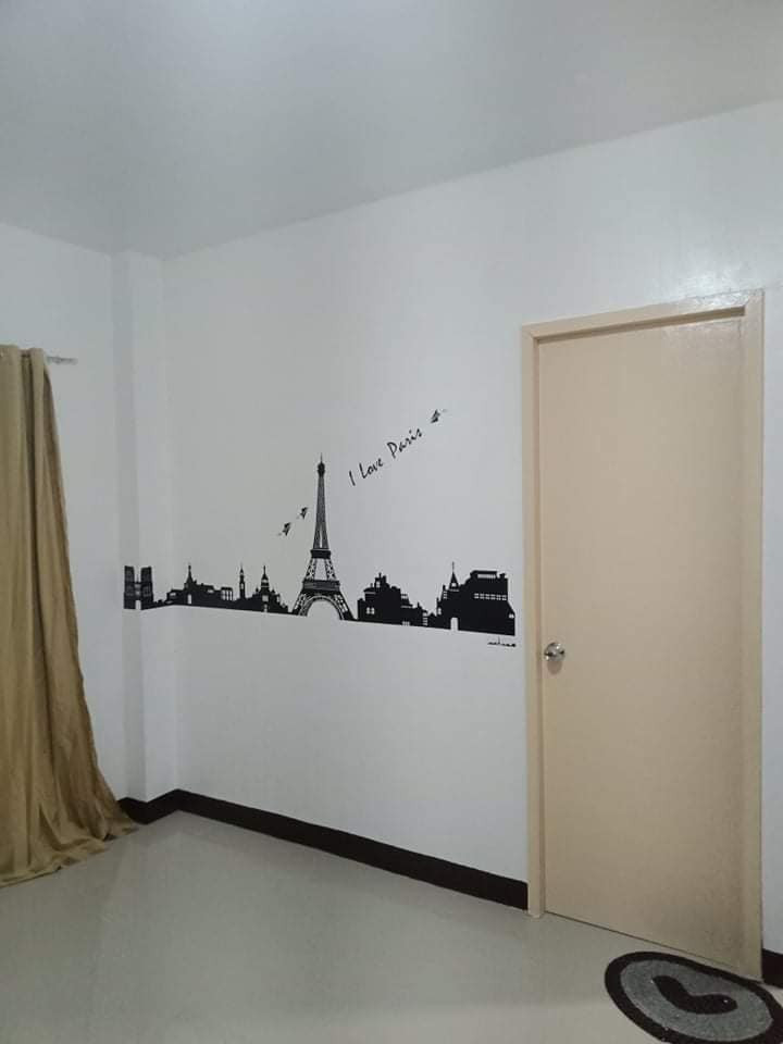Gallery 2
