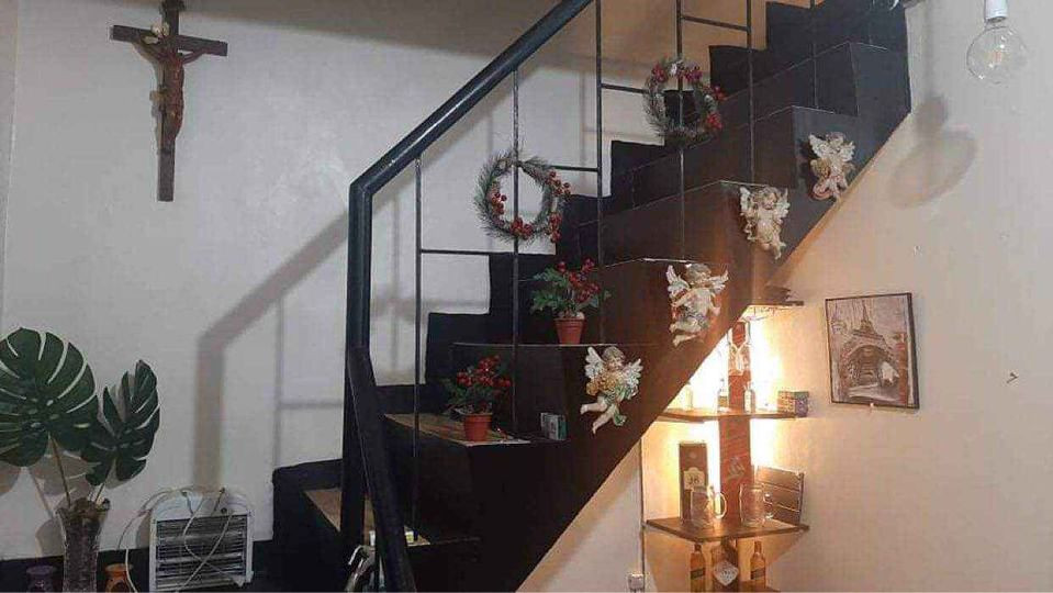 Gallery 2