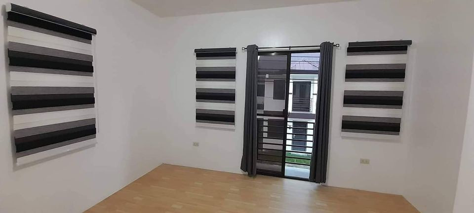 Gallery 5