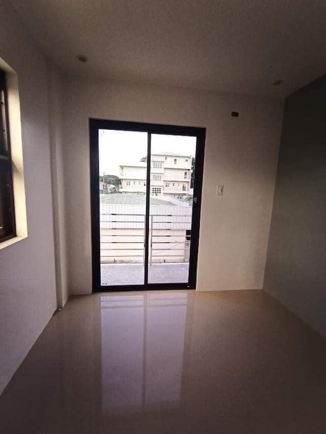 Gallery 3