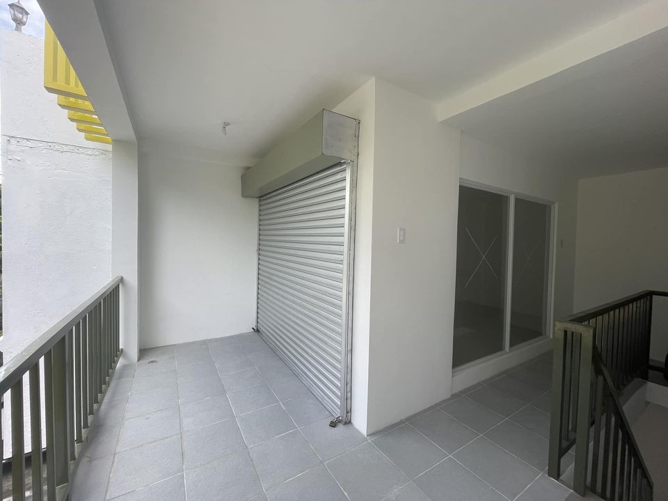 Gallery 4