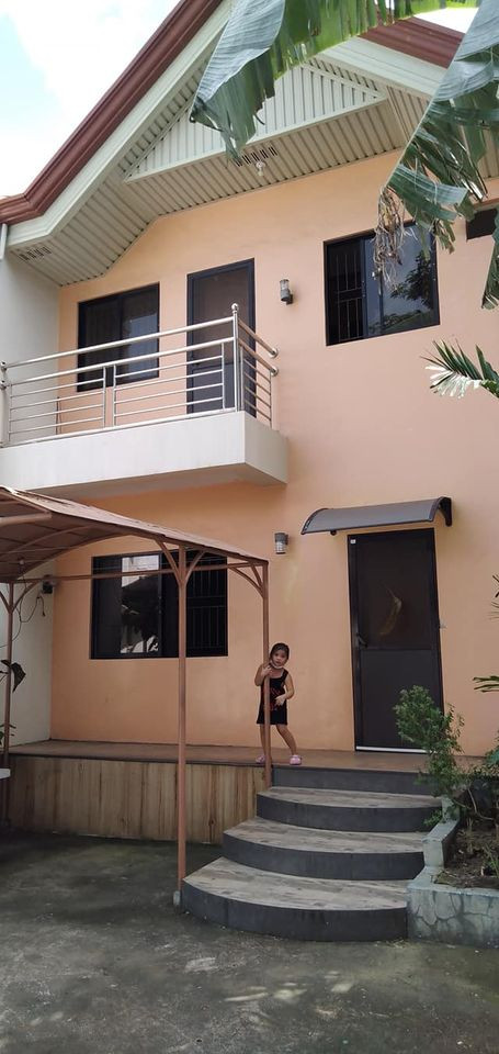 3 bedrooms 3 cr with parkingan apartment near village plaza