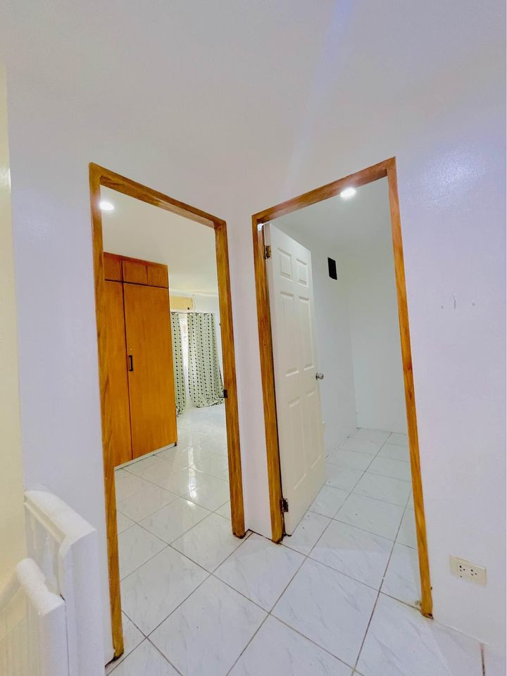 Gallery 4