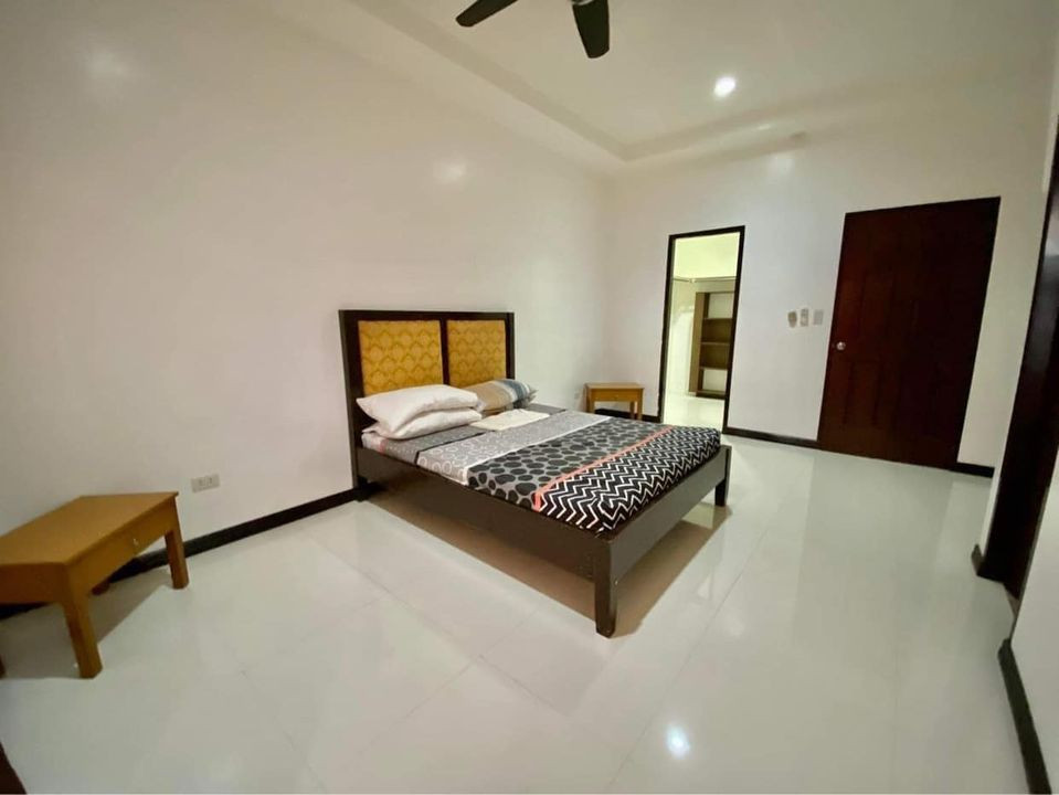 Gallery 3