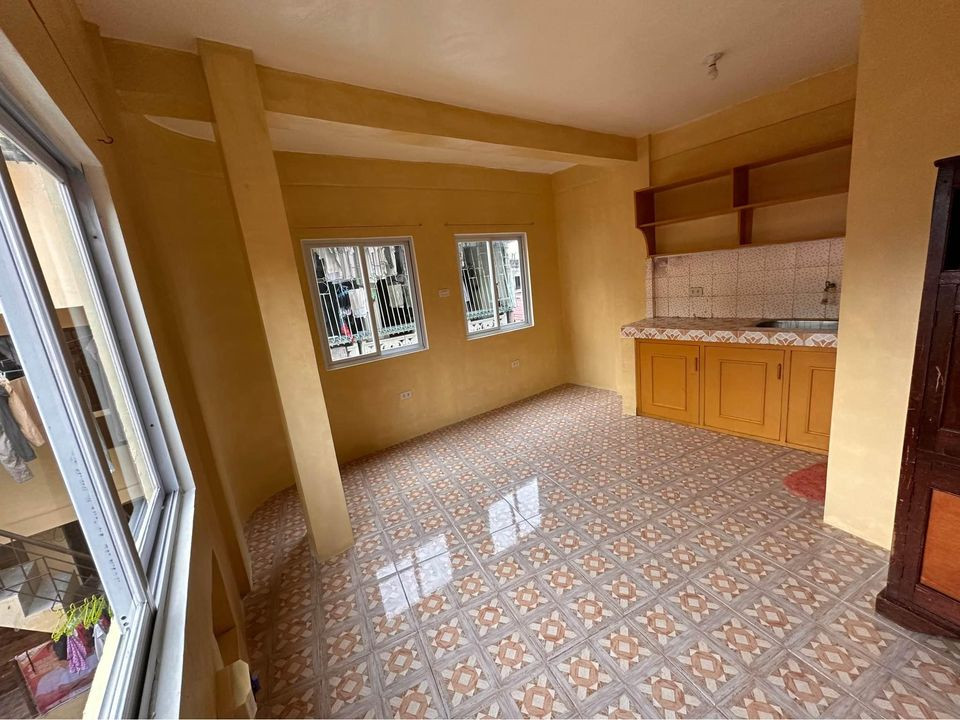 STUDIO TYPE ROOM FOR RENT (3rd Floor)