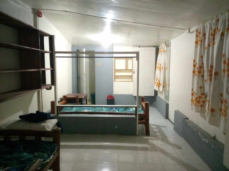 1 Bed 1 Bath Room only