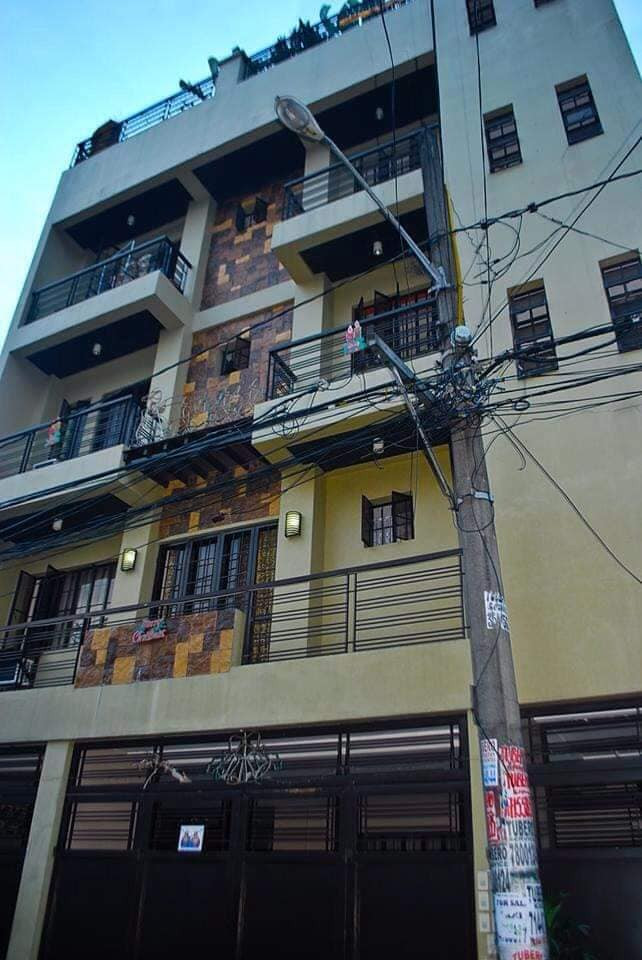 Gallery 5