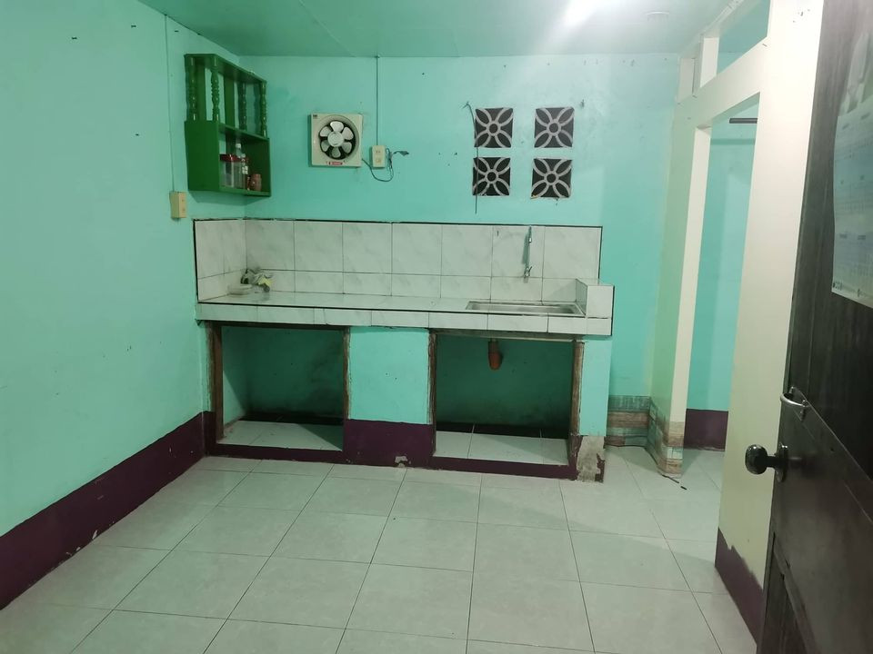 1 Bed 1 Bath Room only