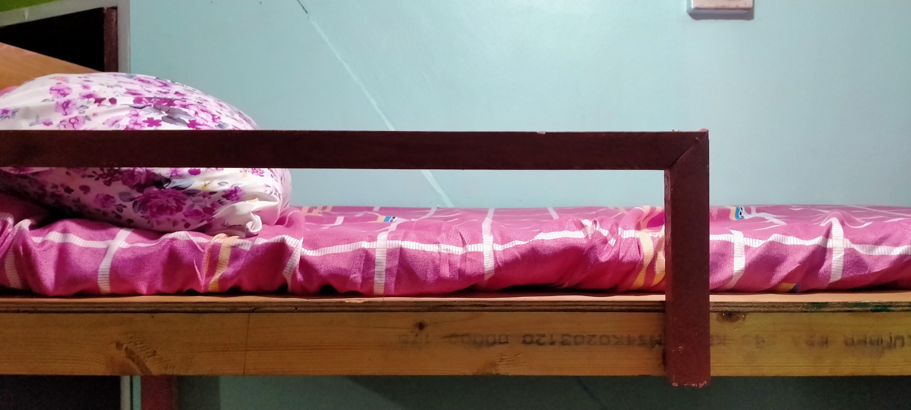 Lady Bed Spacer - 5143 Zamora, Makati, Metro Manila
