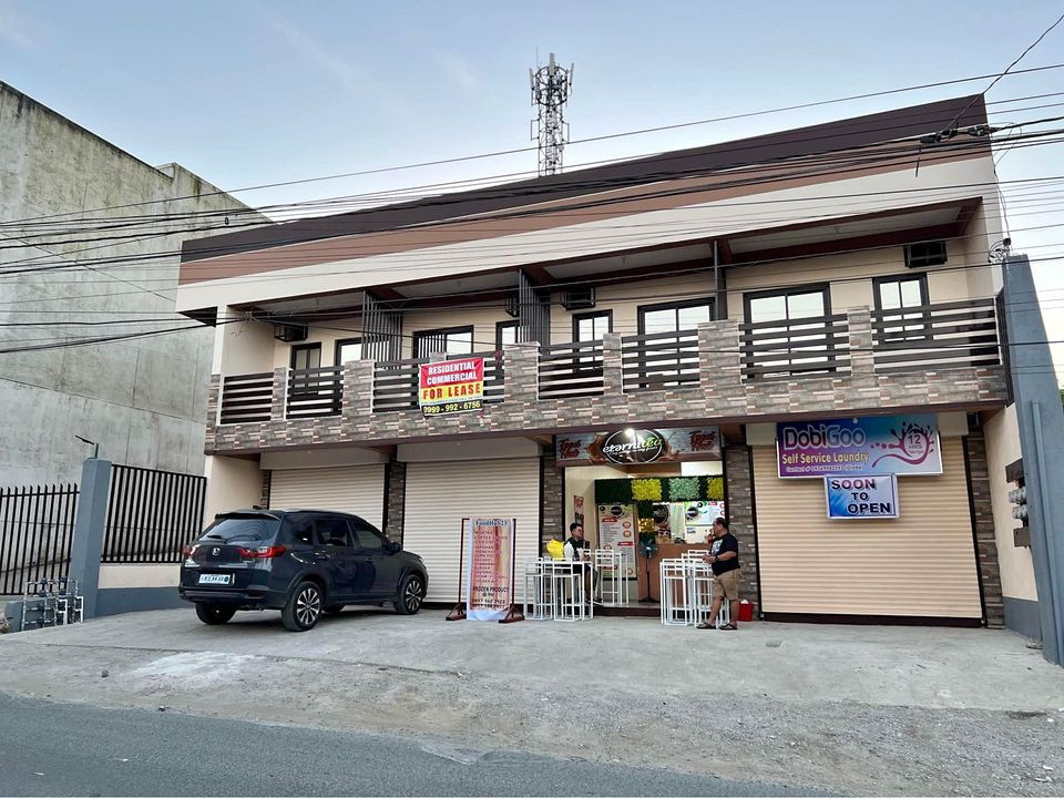 FOR RENT: 2 COMMERCIAL UNITS