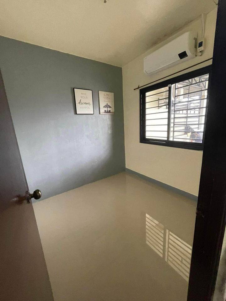 Gallery 2
