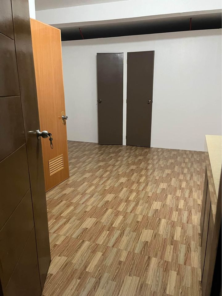 Gallery 4