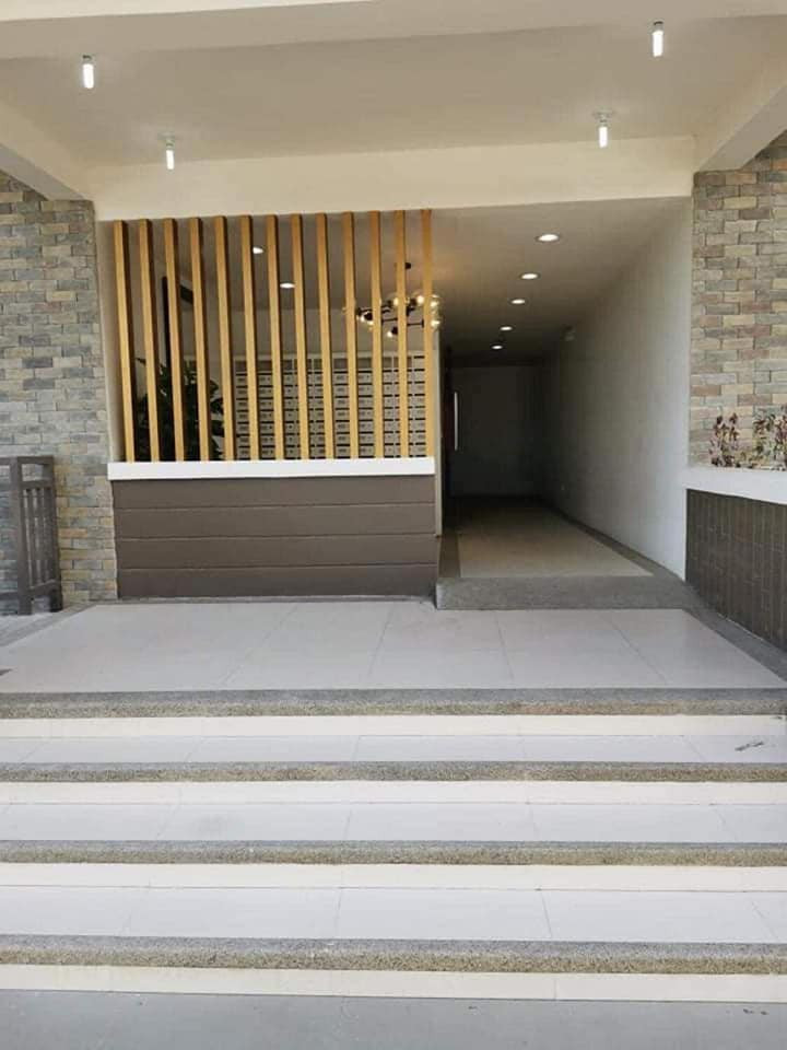 Gallery 2
