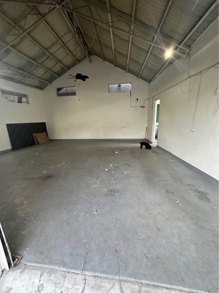Small Warehouse for Rent