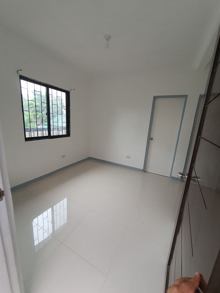 Gallery 5