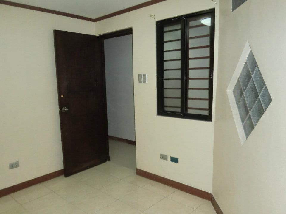 Gallery 2