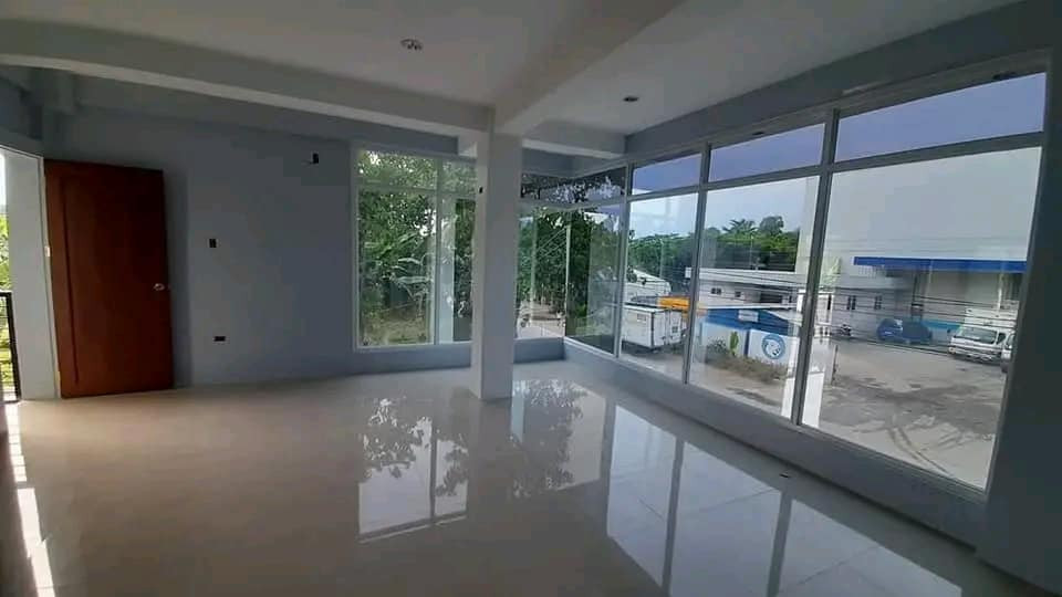 Gallery 4