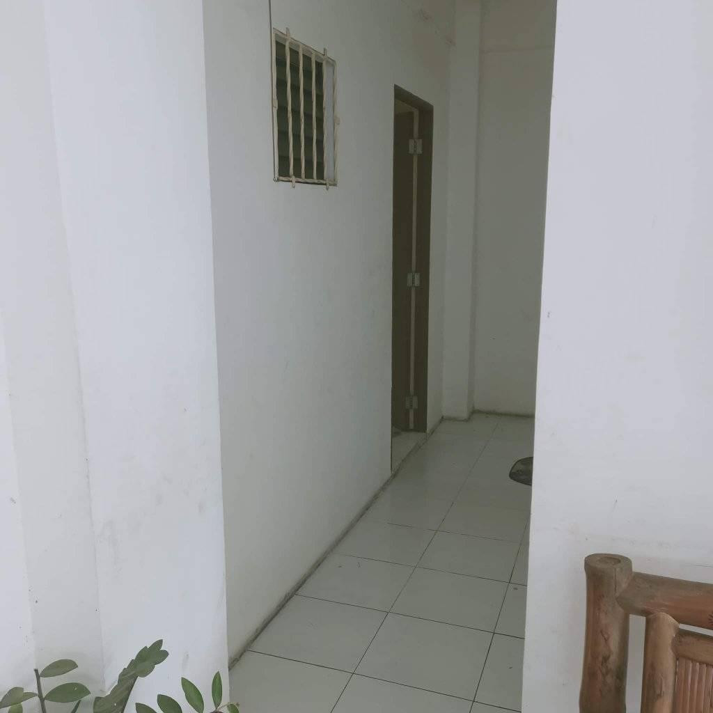 Gallery 4