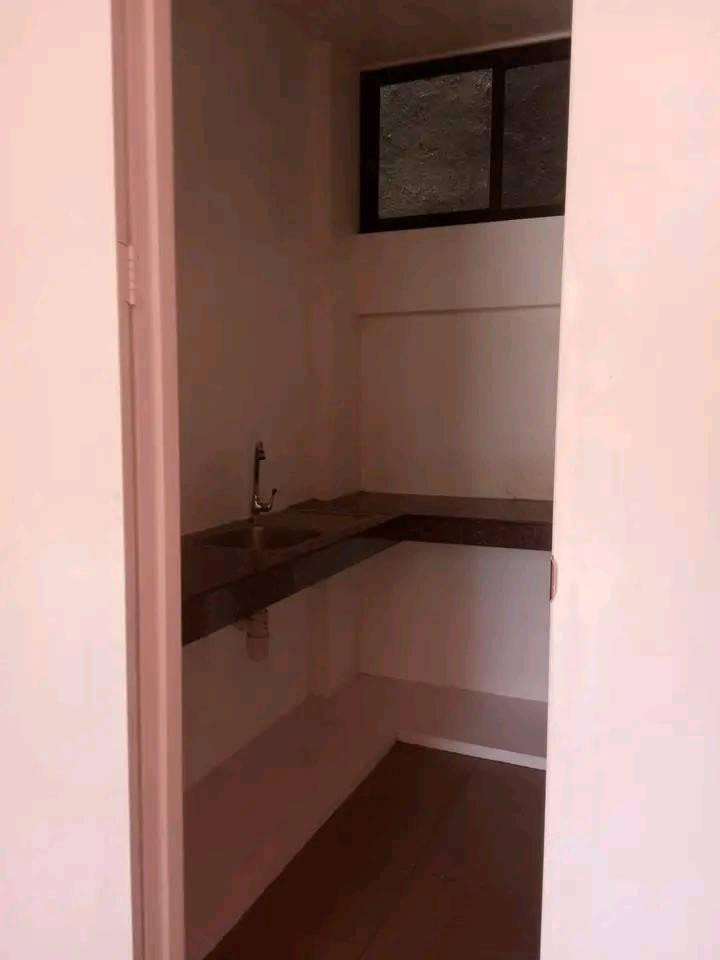 Gallery 4