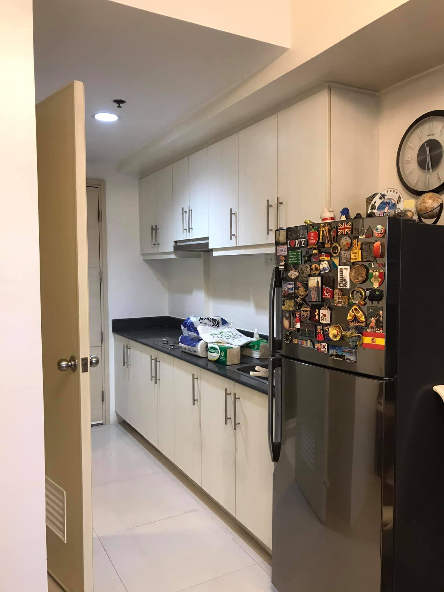 CONDO UNIT - Sea residences moa, Pasay, Metro Manila