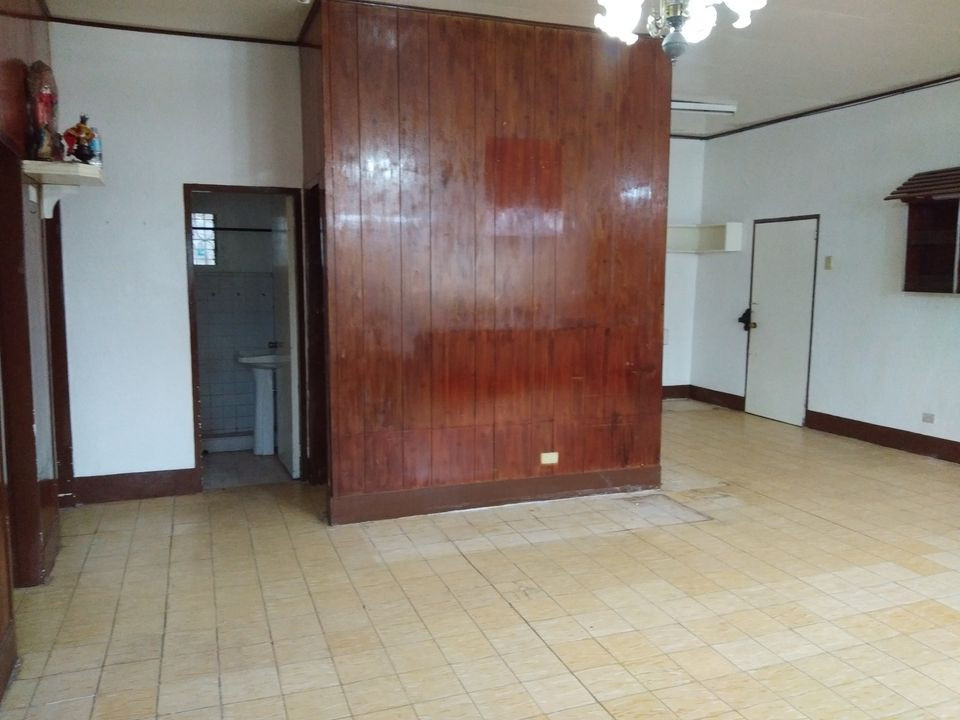 Gallery 4