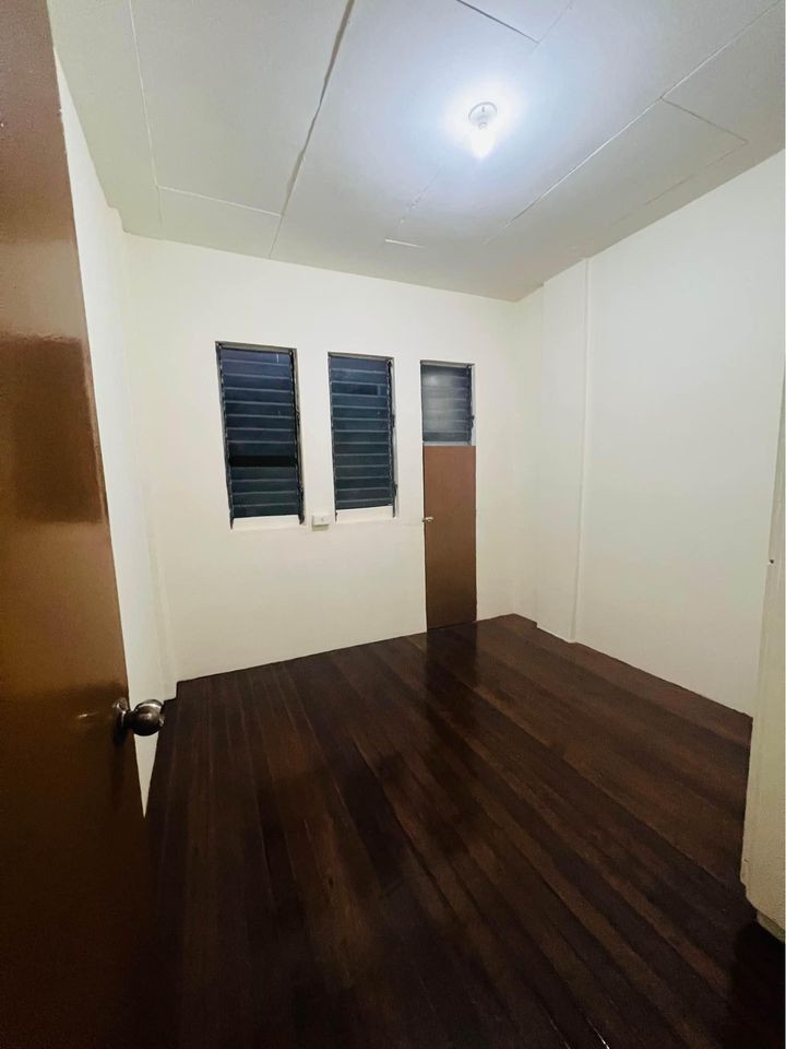 Gallery 5