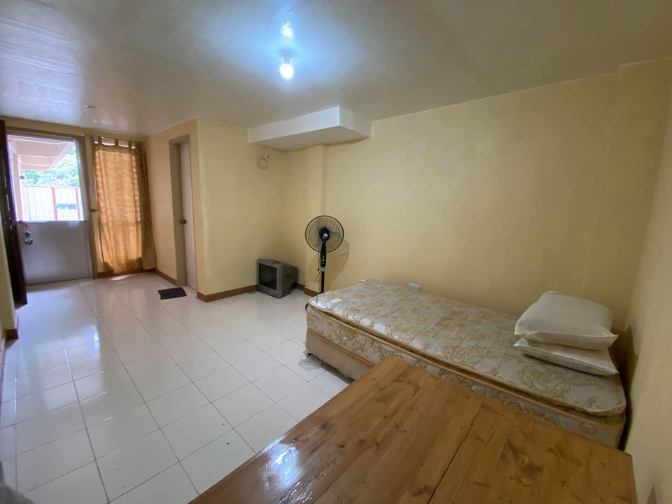 ROOM & APARTMENT FOR RENT