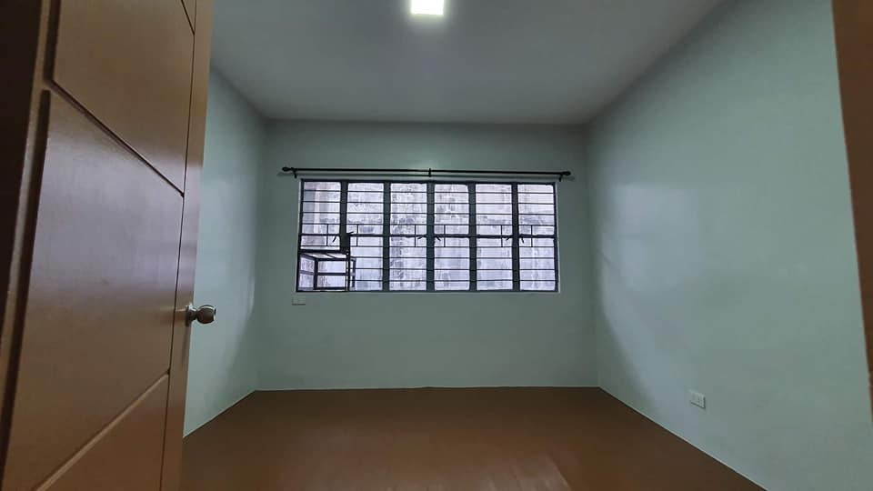 Gallery 5